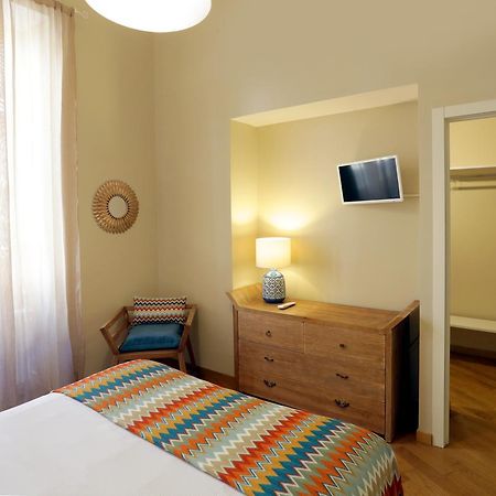 I Vicere B&B Deluxe Наполи Екстериор снимка