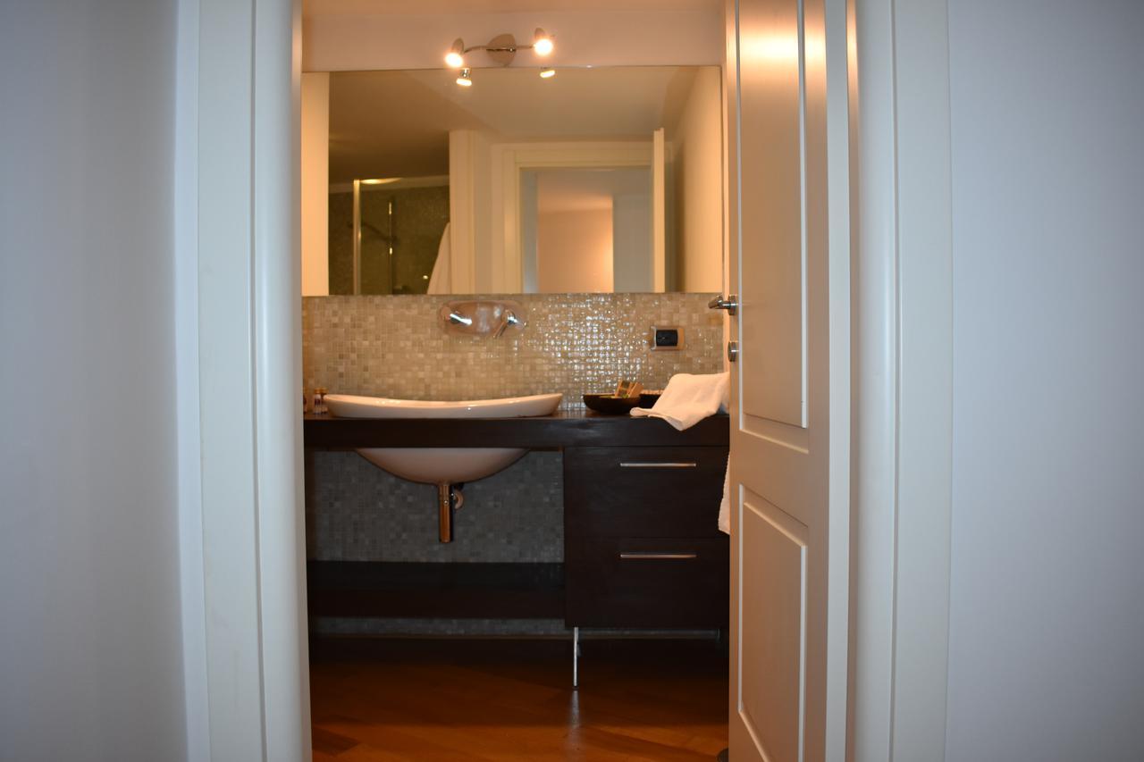 I Vicere B&B Deluxe Наполи Екстериор снимка