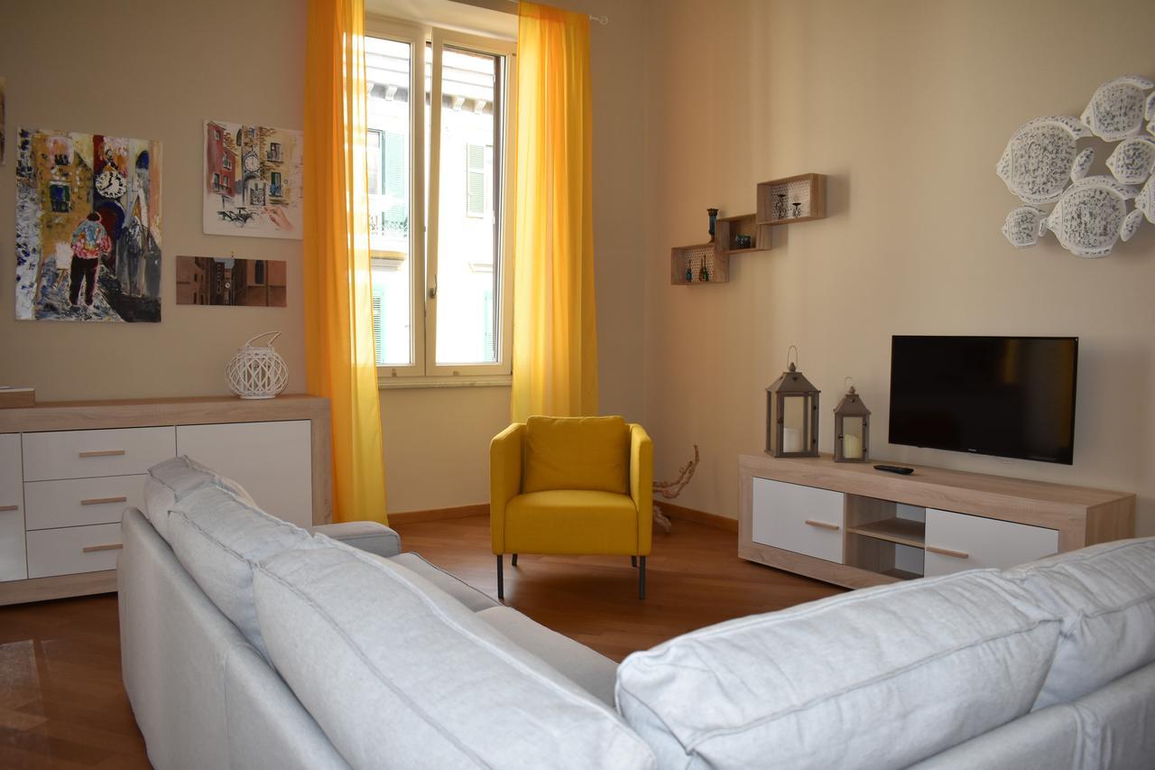 I Vicere B&B Deluxe Наполи Екстериор снимка