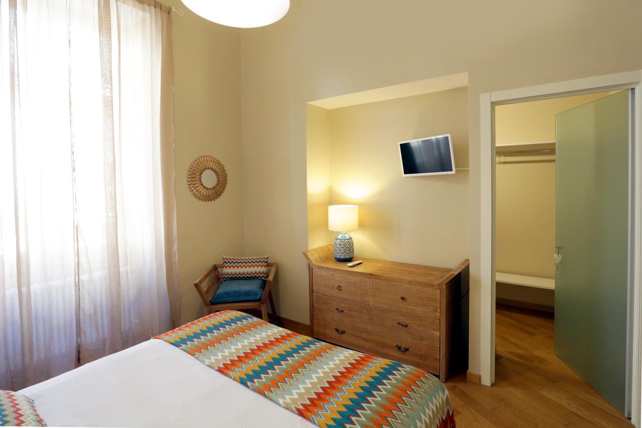 I Vicere B&B Deluxe Наполи Екстериор снимка